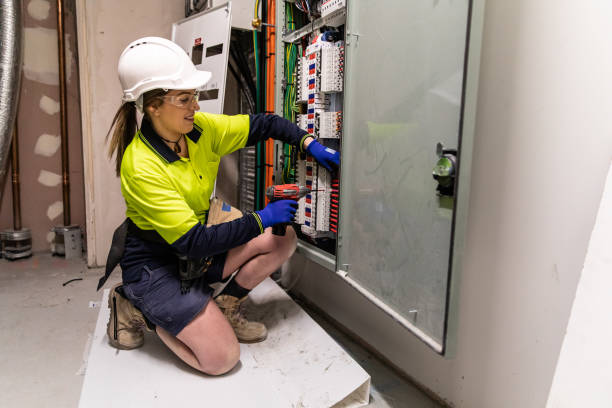 Best Circuit Breaker Repair  in Fairfield, IL
